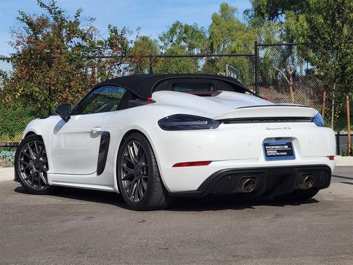 2024 Porsche 718 Spyder RS