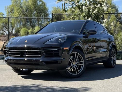 2022 Porsche Cayenne Platinum Edition