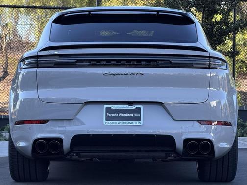 2026 Porsche Cayenne GTS