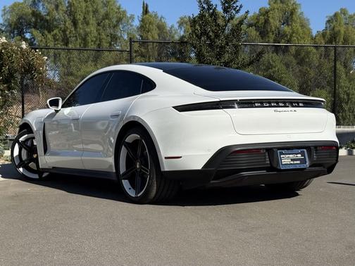 2021 Porsche Taycan 4S