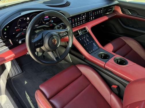 2021 Porsche Taycan 4S