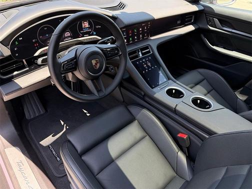 2025 Porsche Taycan 4S