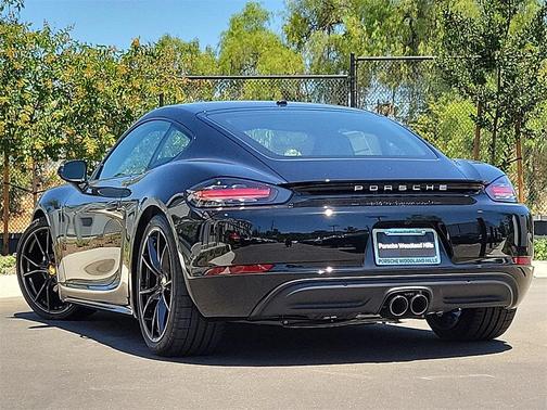 2025 Porsche 718 Cayman S