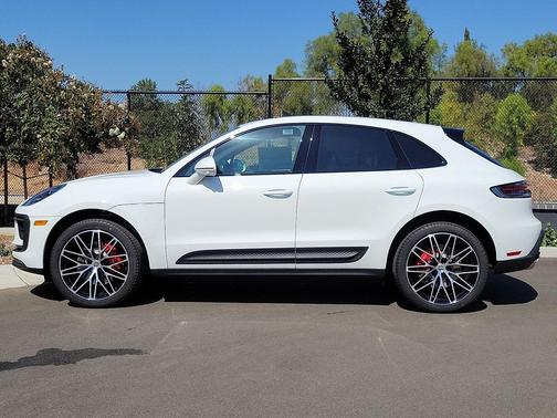 2026 Porsche Macan S