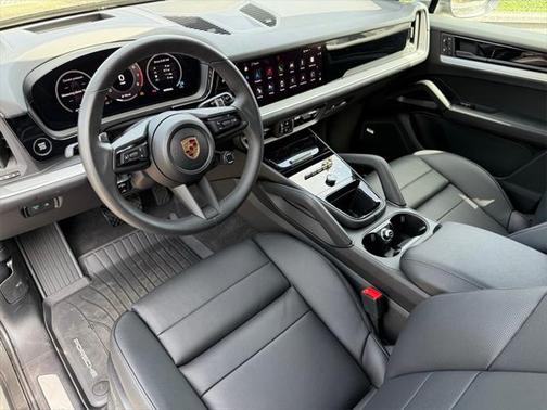 2024 Porsche Cayenne