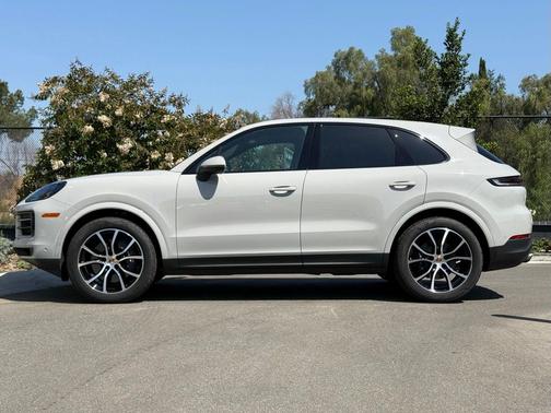 2026 Porsche Cayenne Cayenne