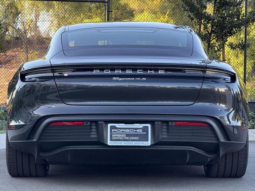 2023 Porsche Taycan 4S