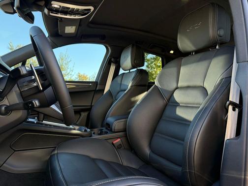 2026 Porsche Macan GTS