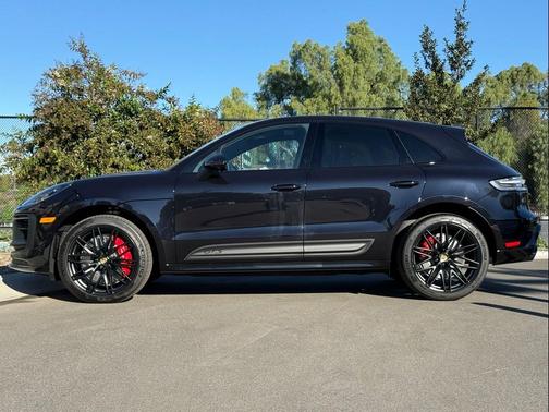2026 Porsche Macan GTS