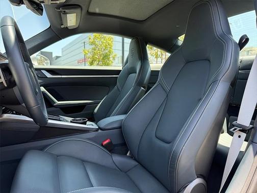 2024 Porsche 911 Carrera S
