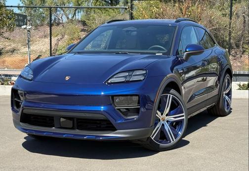 2025 Porsche Macan Electric