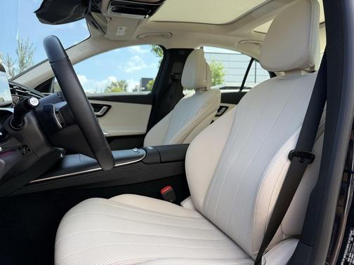 2025 Mercedes-Benz E-Class 4MATIC