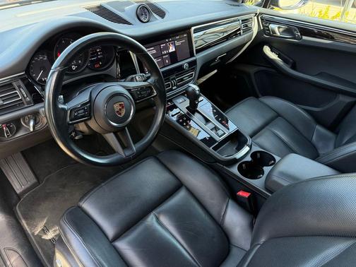 Black 2024 Porsche Macan Macan