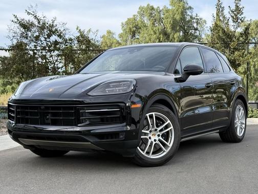 2025 Porsche Cayenne S