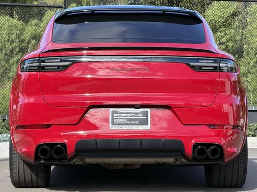 2021 Porsche Cayenne GTS