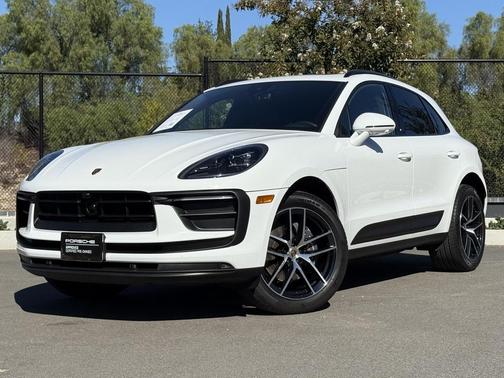 2024 Porsche Macan 