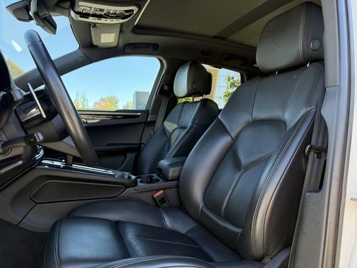 2024 Porsche Macan 