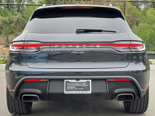 2024 Porsche Macan Base