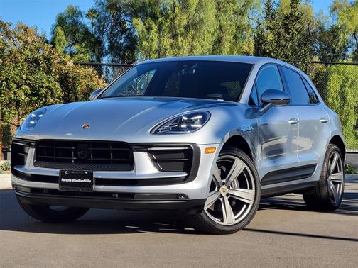 2025 Porsche Macan 