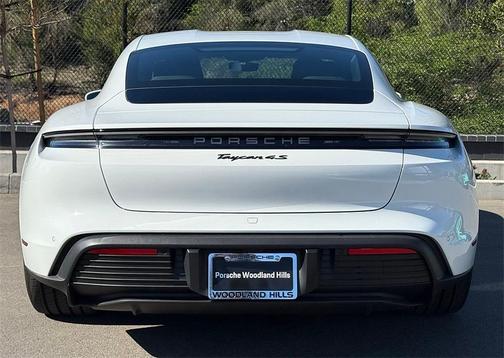 2025 Porsche Taycan 4S