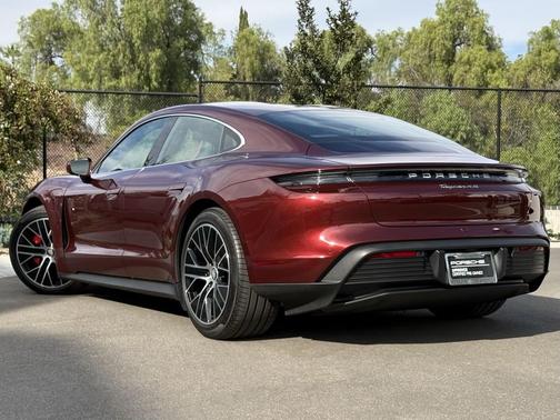 2022 Porsche Taycan 4S