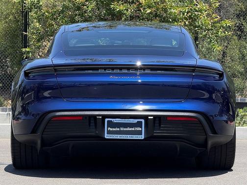 2025 Porsche Taycan 4S