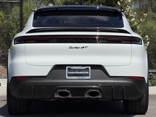 2025 Porsche Cayenne Turbo GT