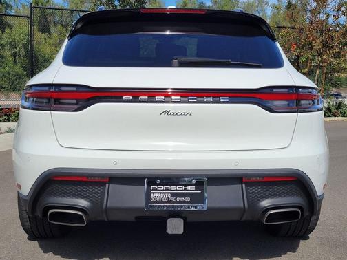 2024 Porsche Macan 