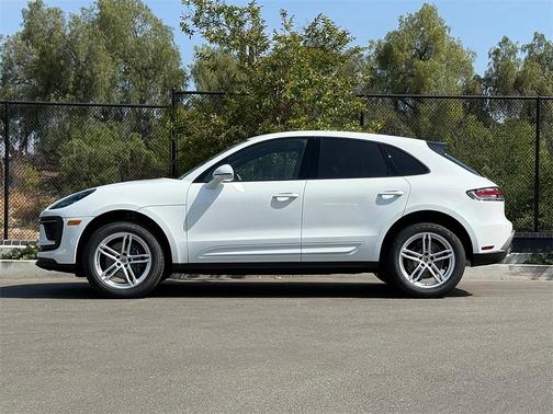 2025 Porsche Macan