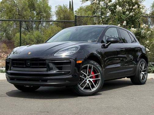 2025 Porsche Macan S