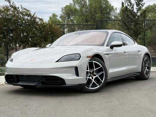 2025 Porsche Taycan 4S