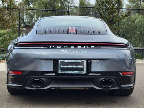 2026 Porsche 911 Carrera 4S