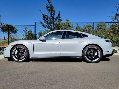 2023 Porsche Taycan GTS