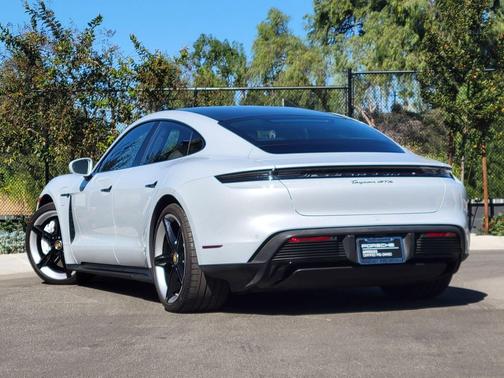 2023 Porsche Taycan GTS