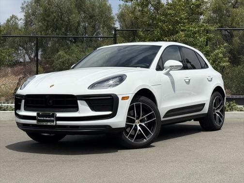 2024 Porsche Macan Base