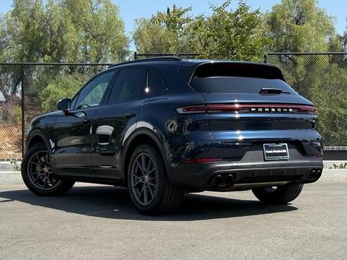 2024 Porsche Cayenne