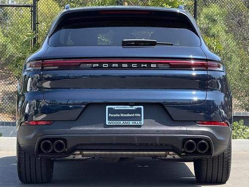 2024 Porsche Cayenne