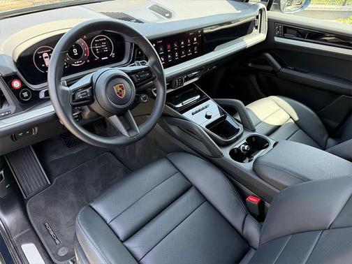 2024 Porsche Cayenne