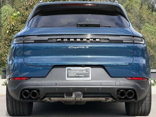 2025 Porsche Cayenne S