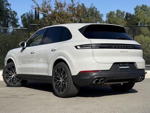 2025 Porsche Cayenne Cayenne