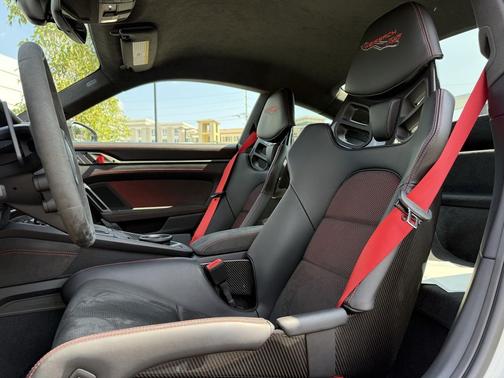2025 Porsche 911 GT3 RS