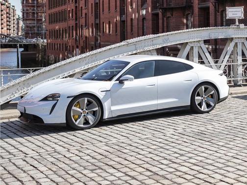 White 2022 Porsche Taycan 4S