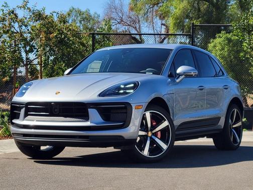 2026 Porsche Macan Macan