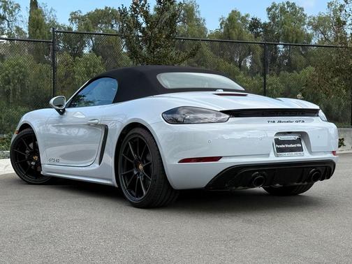 2025 Porsche 718 Boxster GTS 4.0