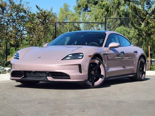 2026 Porsche Taycan 4S