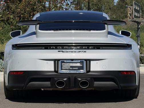 2026 Porsche 911 Carrera GTS