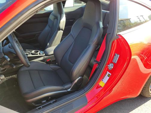 2024 Porsche 911 Carrera T