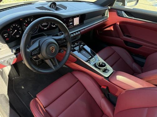 2024 Porsche 911 Carrera S