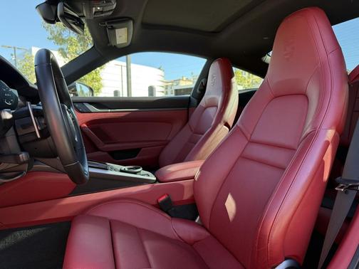 2024 Porsche 911 Carrera S