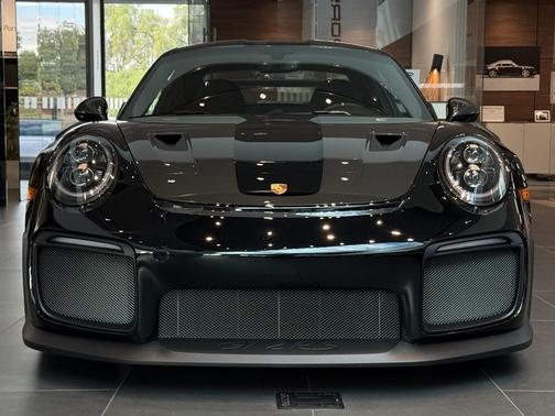 2018 Porsche 911 GT2 RS